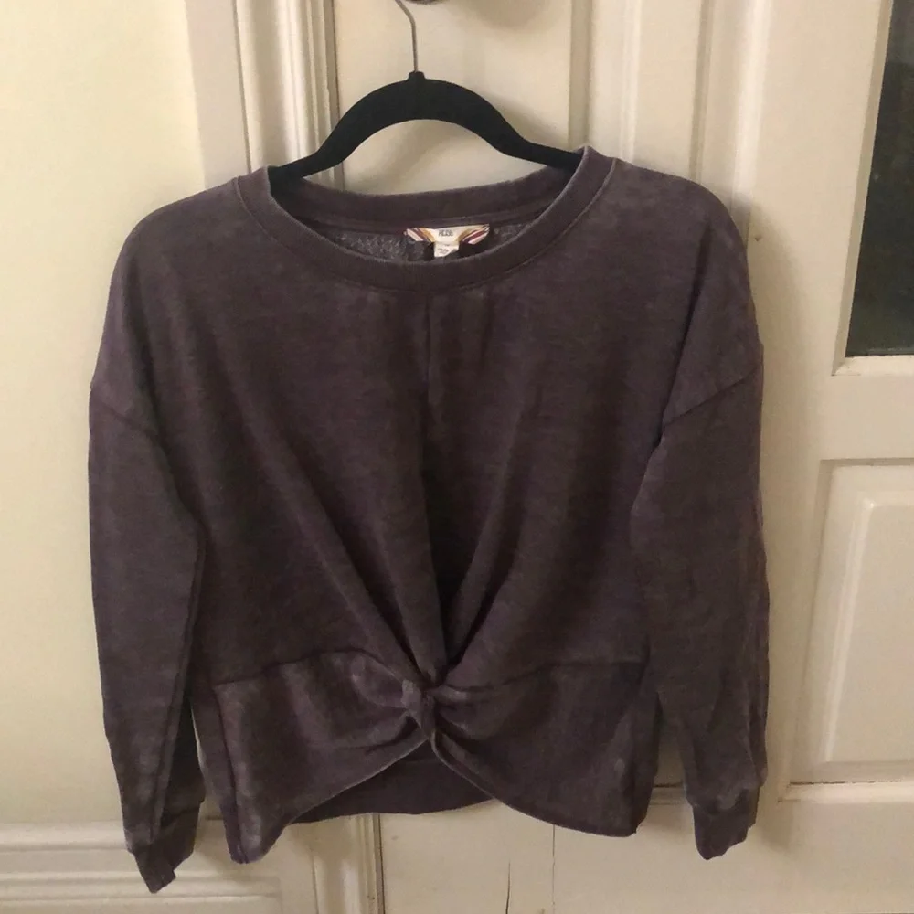 Purple knot sweatshirt - Picture 1 of 3